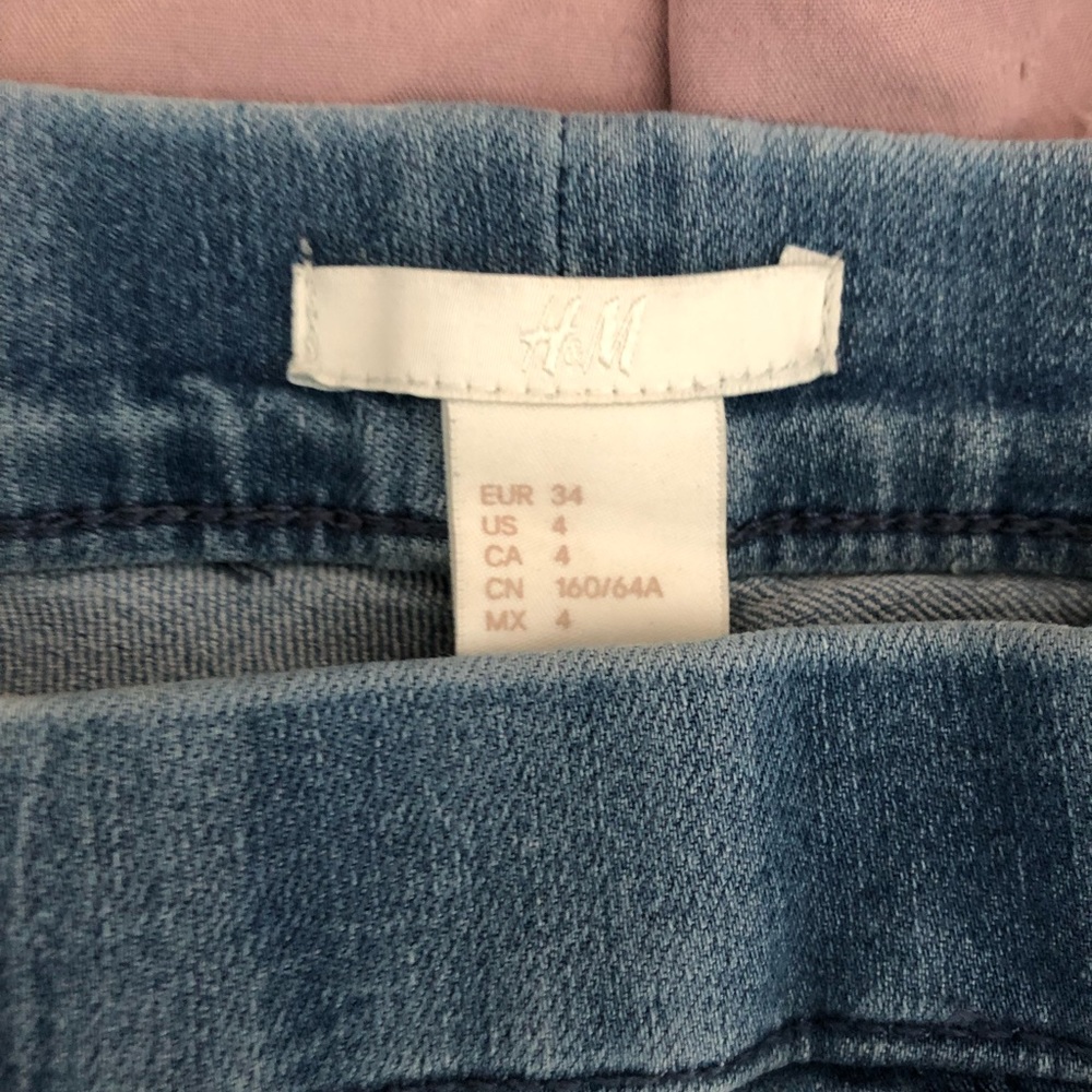 H&M jeans - Picture 2 of 4